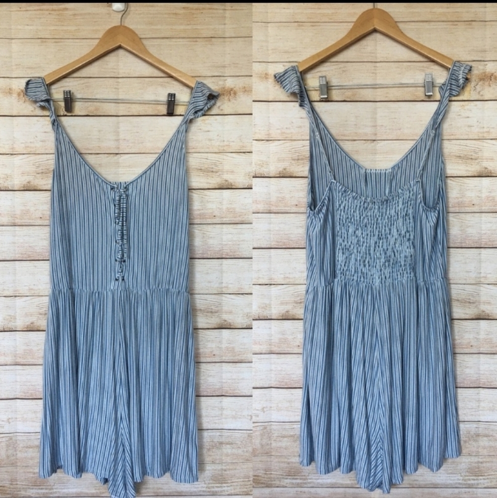 American Eagle Outfitters Smocked Back Rom…